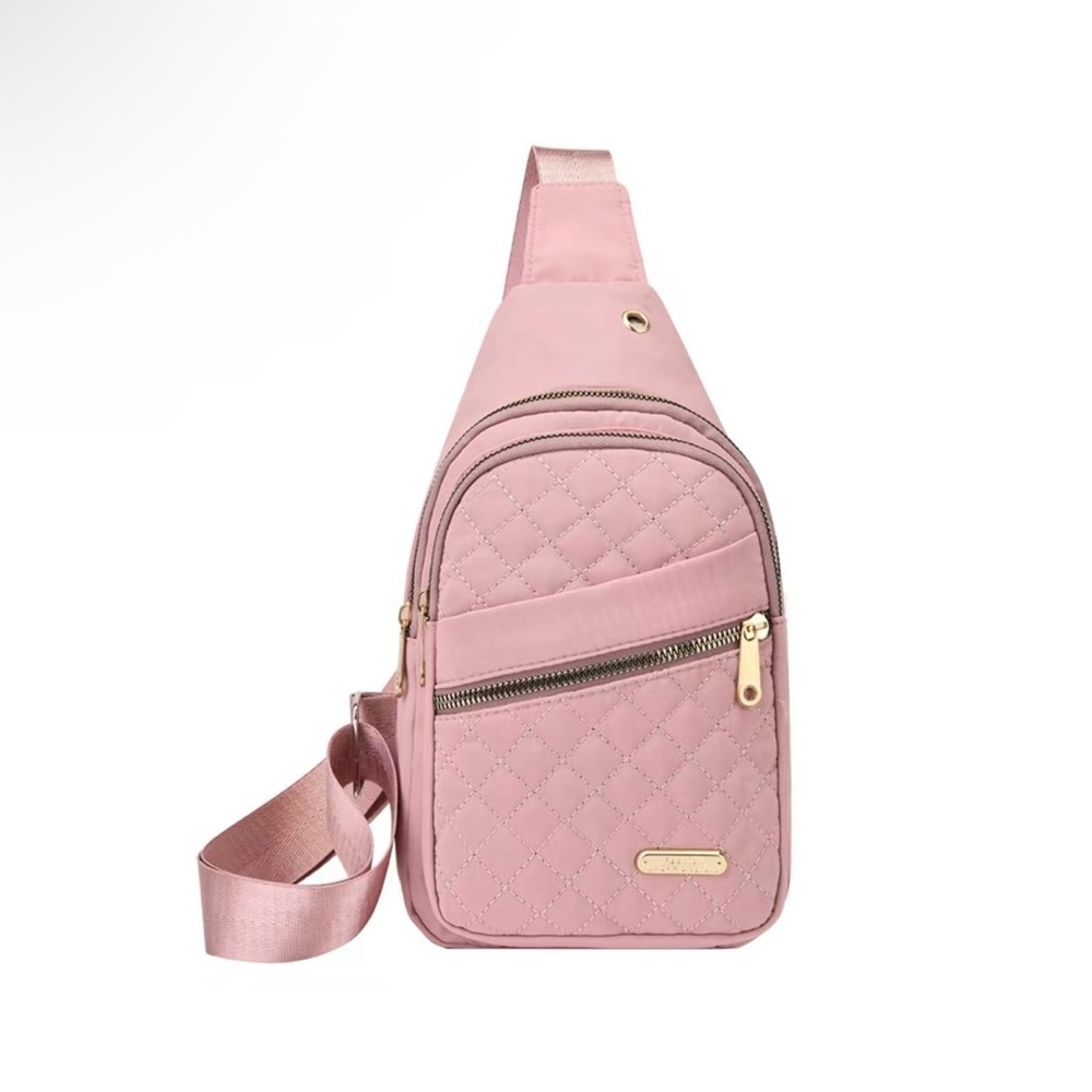 Quilted Sling Bag 🔥NWOT🔥